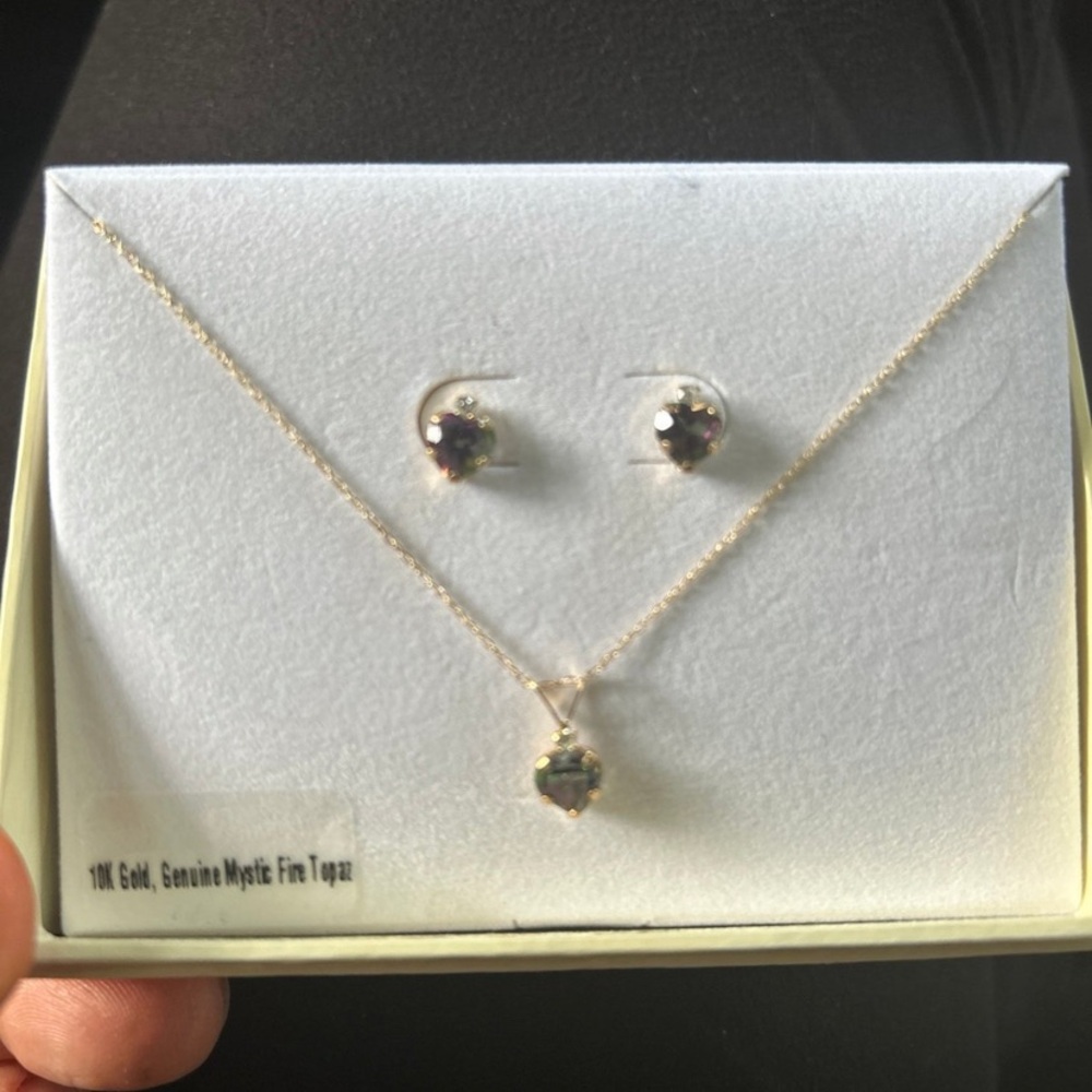 10k gold genuine mystic fire topaz necklace & earrings set New